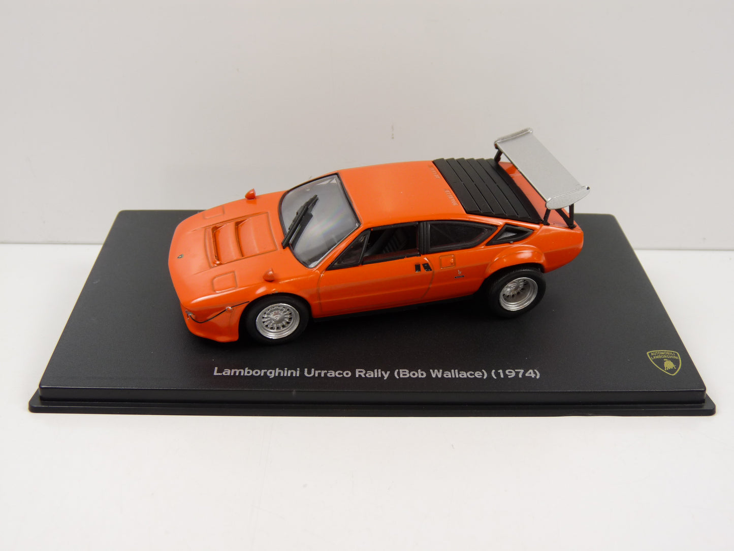LB20 voiture 1/43 IXO LAMBORGHINI : Urraco Rally Bob Wallace 1974