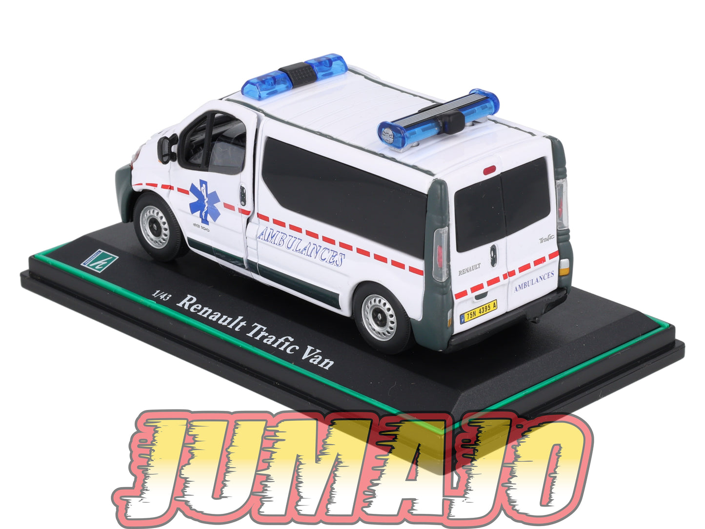 LUX103 Voiture 1/43 CARARAMA : RENAULT Trafic Ambulance (Dci 100)