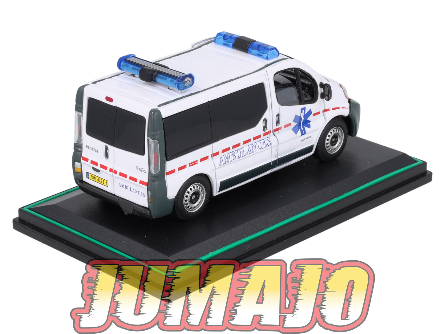 LUX103 Voiture 1/43 CARARAMA : RENAULT Trafic Ambulance (Dci 100)
