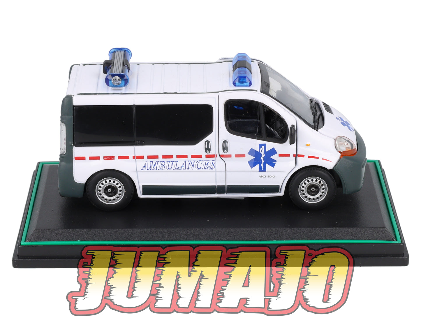 LUX103 Voiture 1/43 CARARAMA : RENAULT Trafic Ambulance (Dci 100)