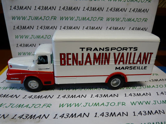 MV51 Altaya IXO 1/43 diorama MICHEL VAILLANT Camion cadeau Transports Marseille (Boîte Abimée)