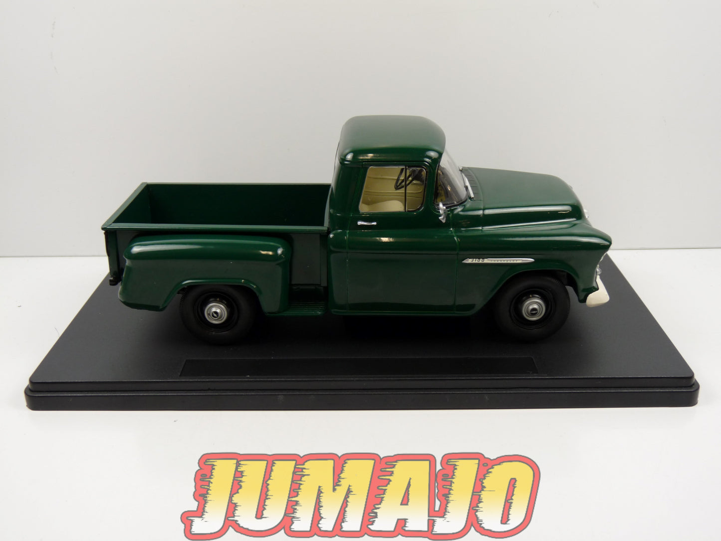 MVQ17 Voiture 1/24 SALVAT Mexique : CHEVROLET 3100 1955