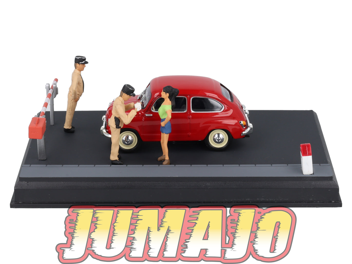 NB22 Voiture IXO 1/43 Diorama Route bleue FIAT 600 La douane