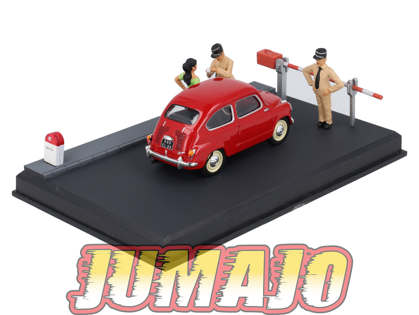 NB22 Voiture IXO 1/43 Diorama Route bleue FIAT 600 La douane