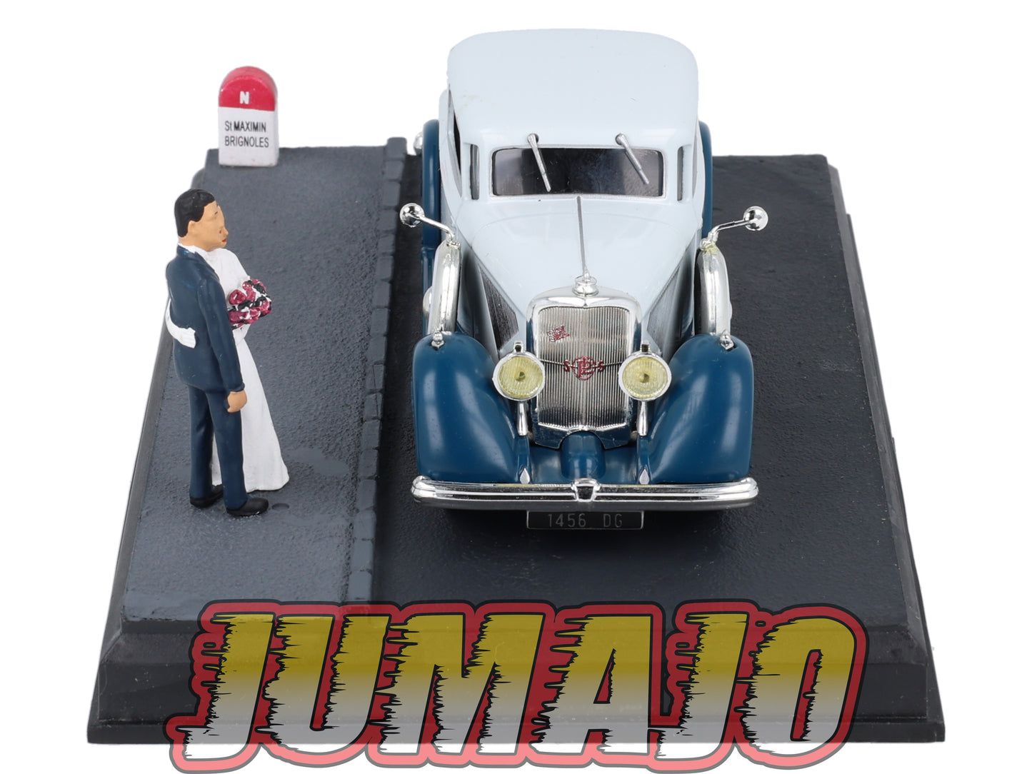 NB50 Voiture IXO 1/43 Diorama Route bleue PANHARD 6 C6 Faux cabriolet Les mariés