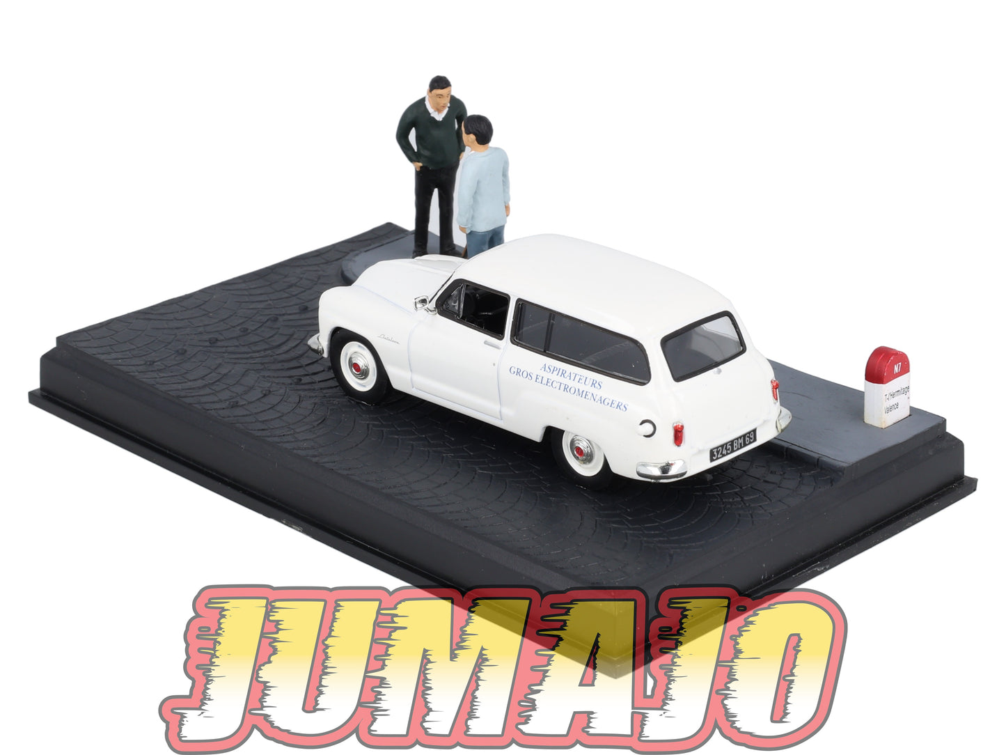 NB60 Voiture IXO 1/43 Diorama Route bleue SIMCA Aronde châtelaine Le voyageur de commerce