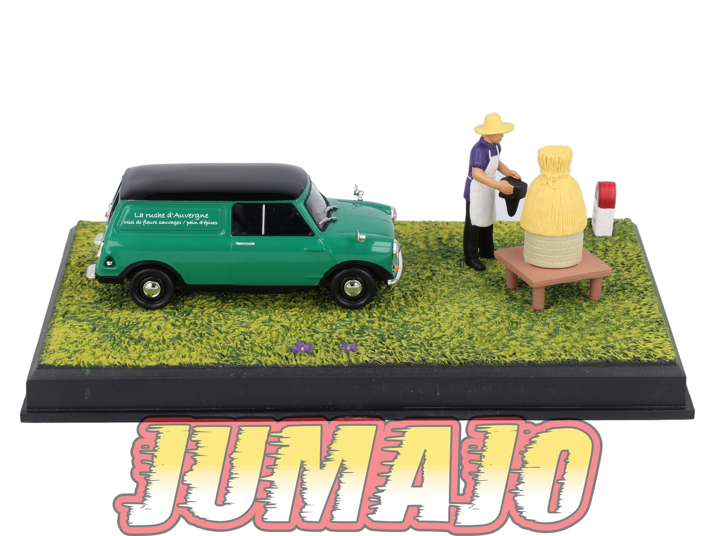 NB62 Voiture IXO 1/43 Diorama Route bleue Morris MINI Van L'apiculteur