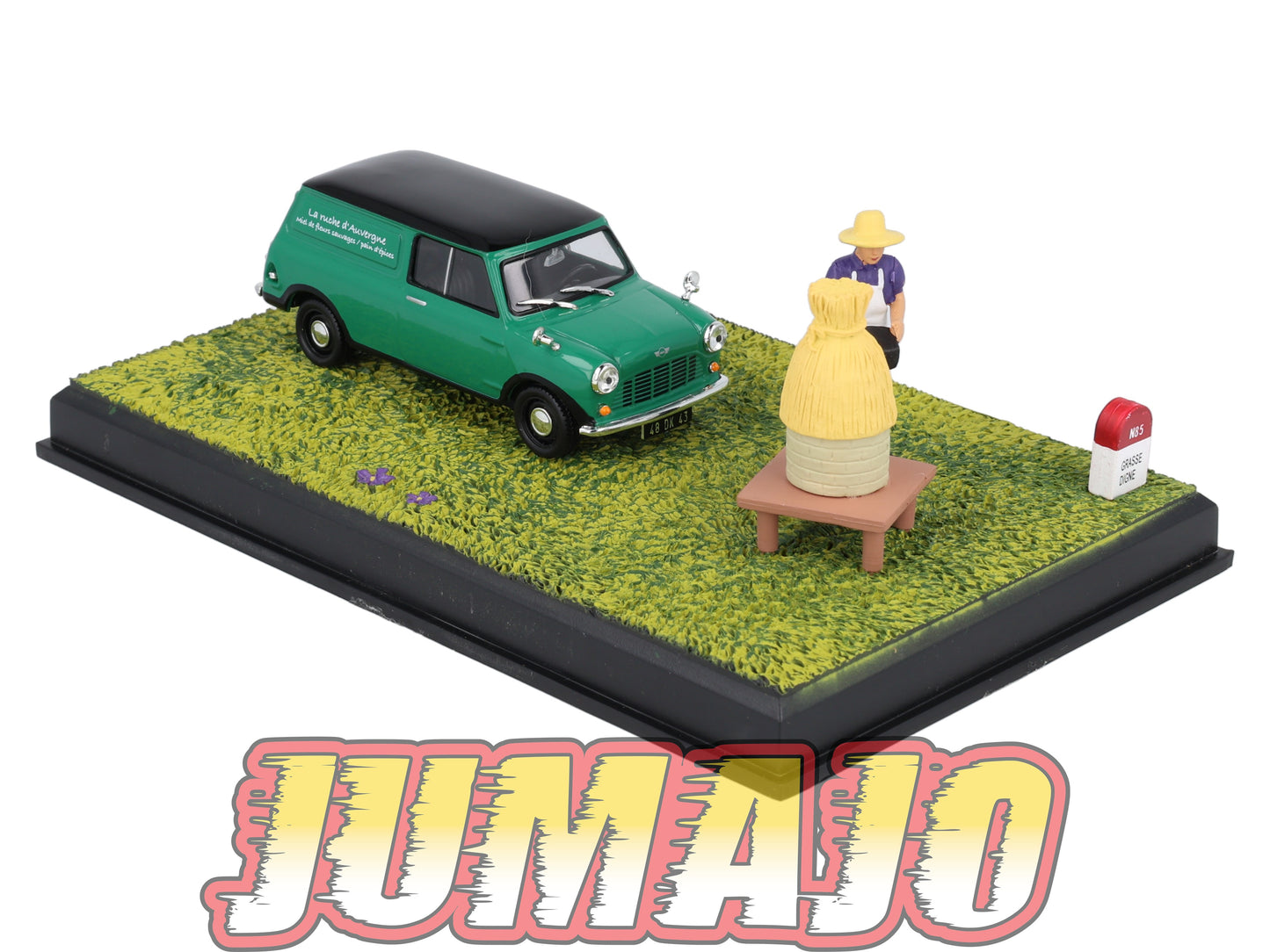 NB62 Voiture IXO 1/43 Diorama Route bleue Morris MINI Van L'apiculteur