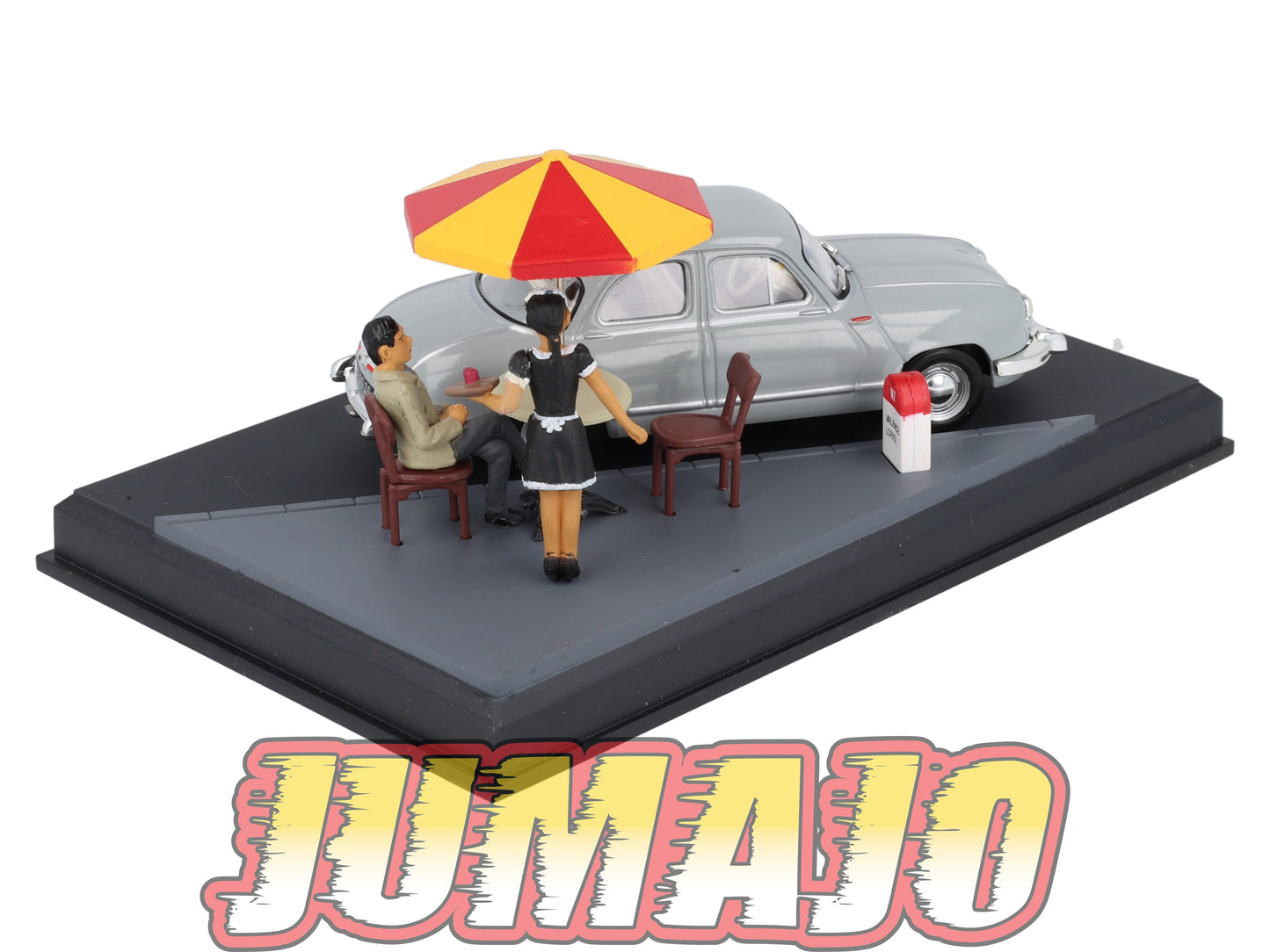 NB6 Voiture IXO 1/43 Diorama Route bleue PANHARD Dyna Z l'arrêt au café