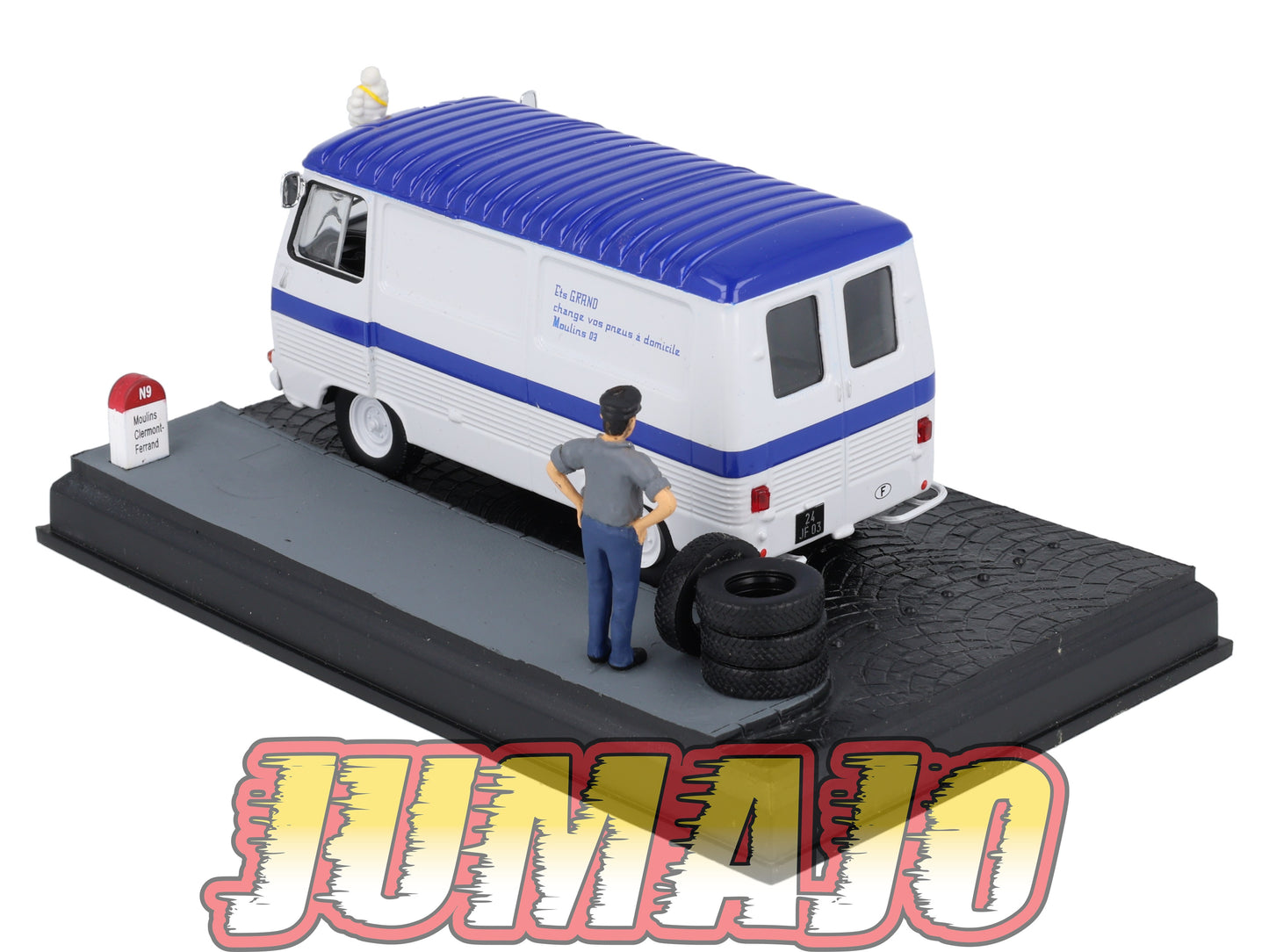 NB75 Voiture IXO 1/43 Diorama Route bleue PEUGEOT J7 Michelin La livraison de pneus