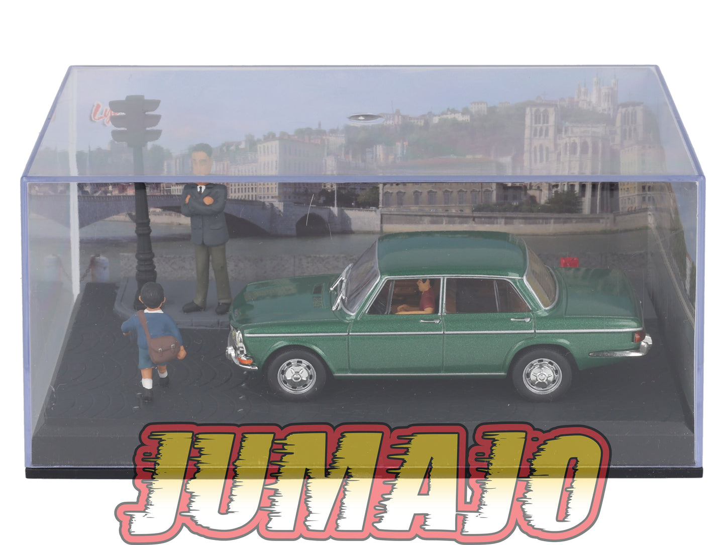 NB8 Voiture IXO 1/43 Diorama Route bleue SIMCA 1501S l'arrêt au feu rouge