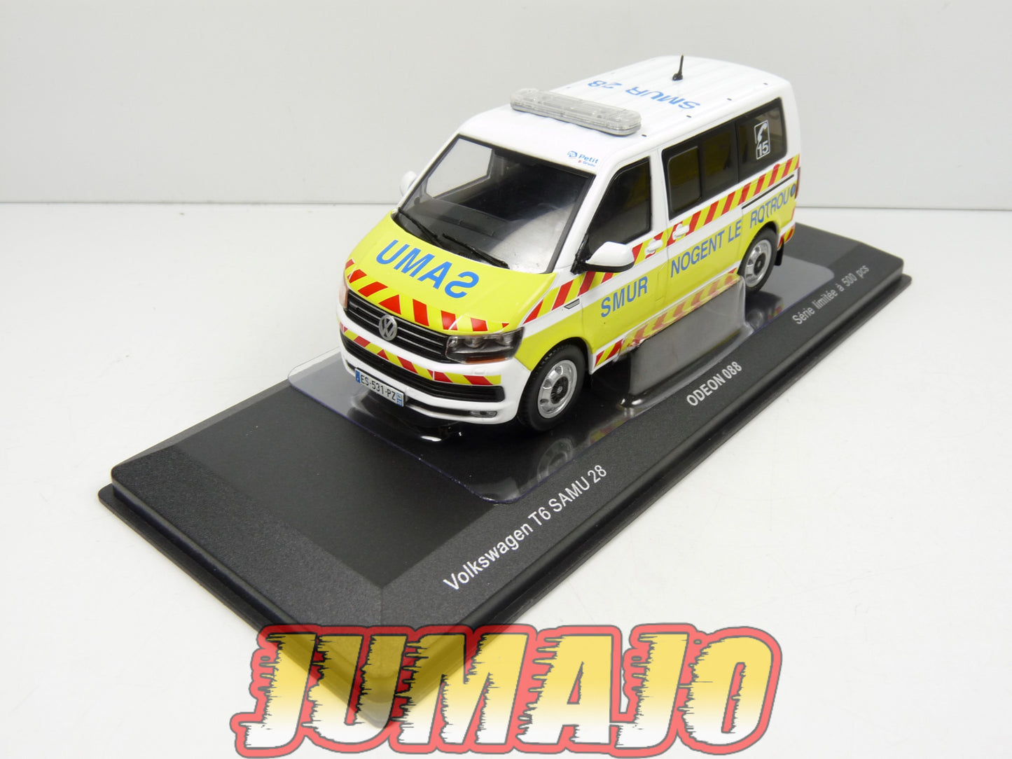 OD88 VOITURE 1/43 ODEON : VOLKSWAGEN T6 SAMU 28 Ambulance