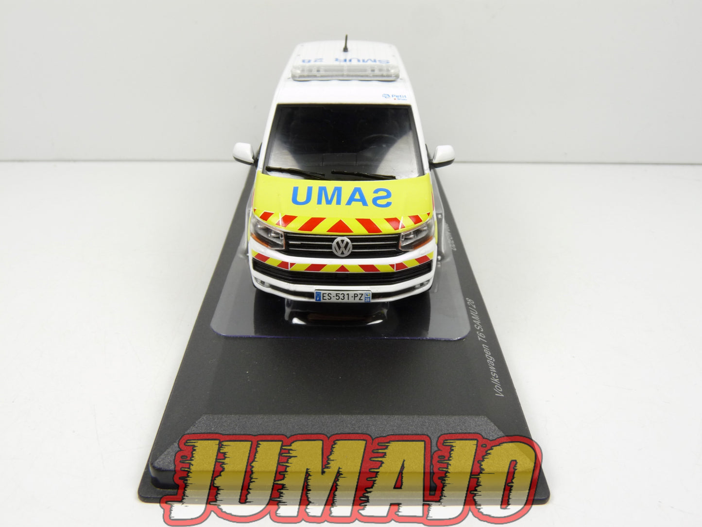 OD88 VOITURE 1/43 ODEON : VOLKSWAGEN T6 SAMU 28 Ambulance