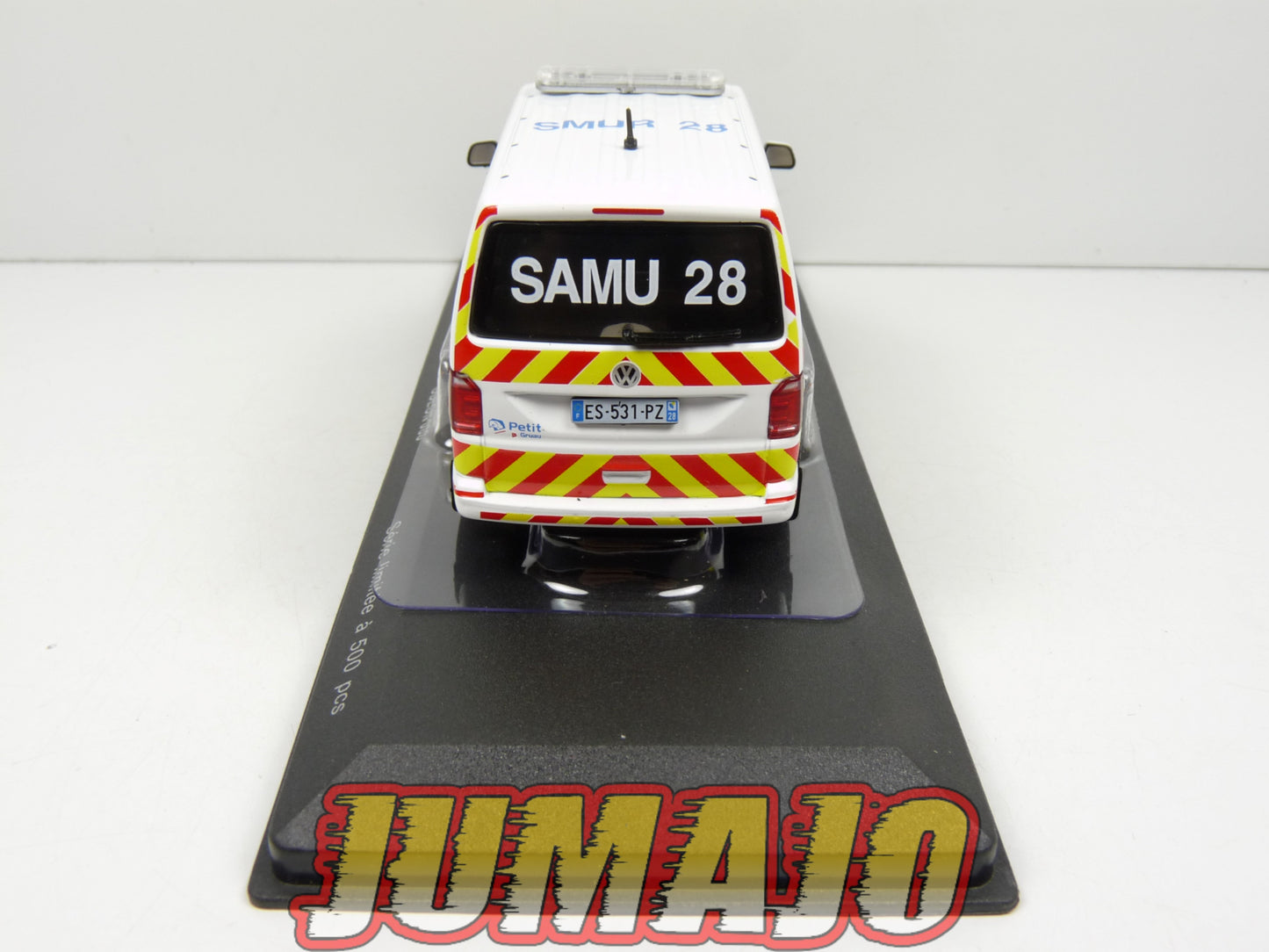 OD88 VOITURE 1/43 ODEON : VOLKSWAGEN T6 SAMU 28 Ambulance