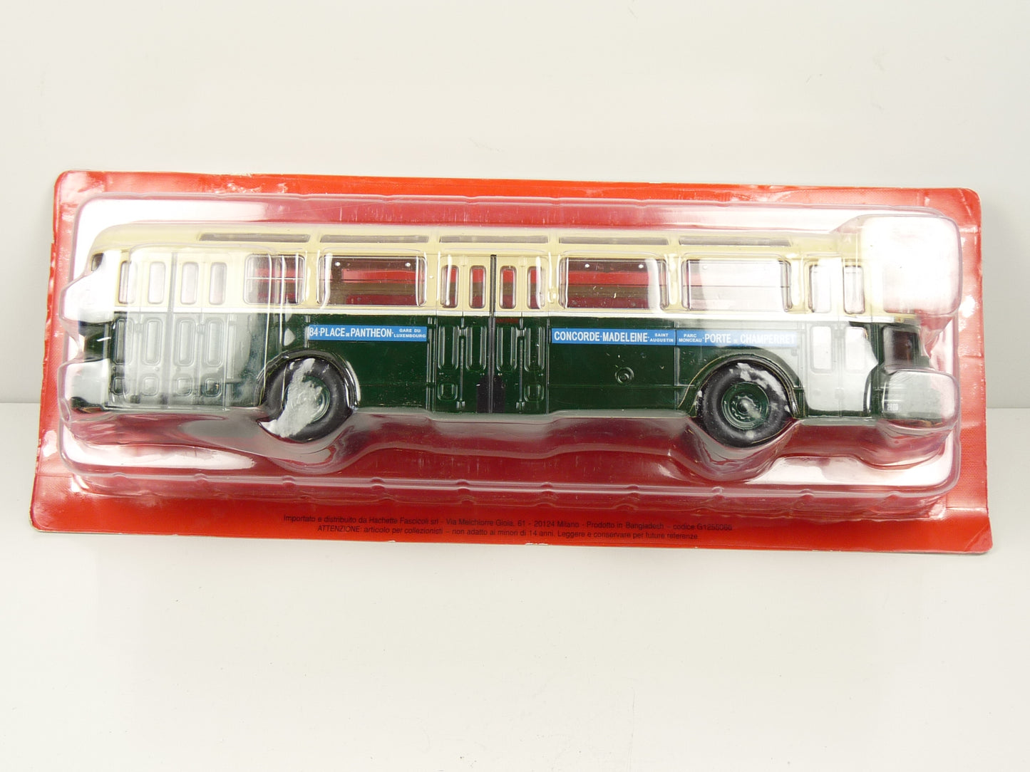 BUS66 BUS IXO Hachette 1/43 : Causson APVU RATP APU/53 42 ligne 84 France 1953