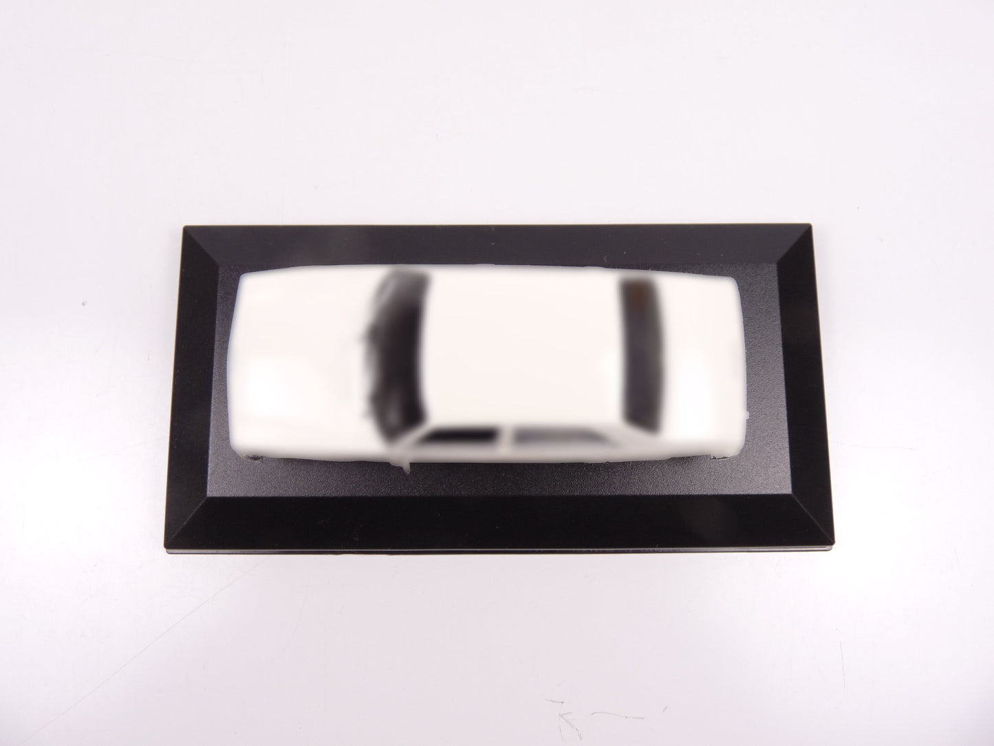BTE2 Boîtes vitrine CLASSIQUES 6 cm : Lot de 20 boîtes avec socles