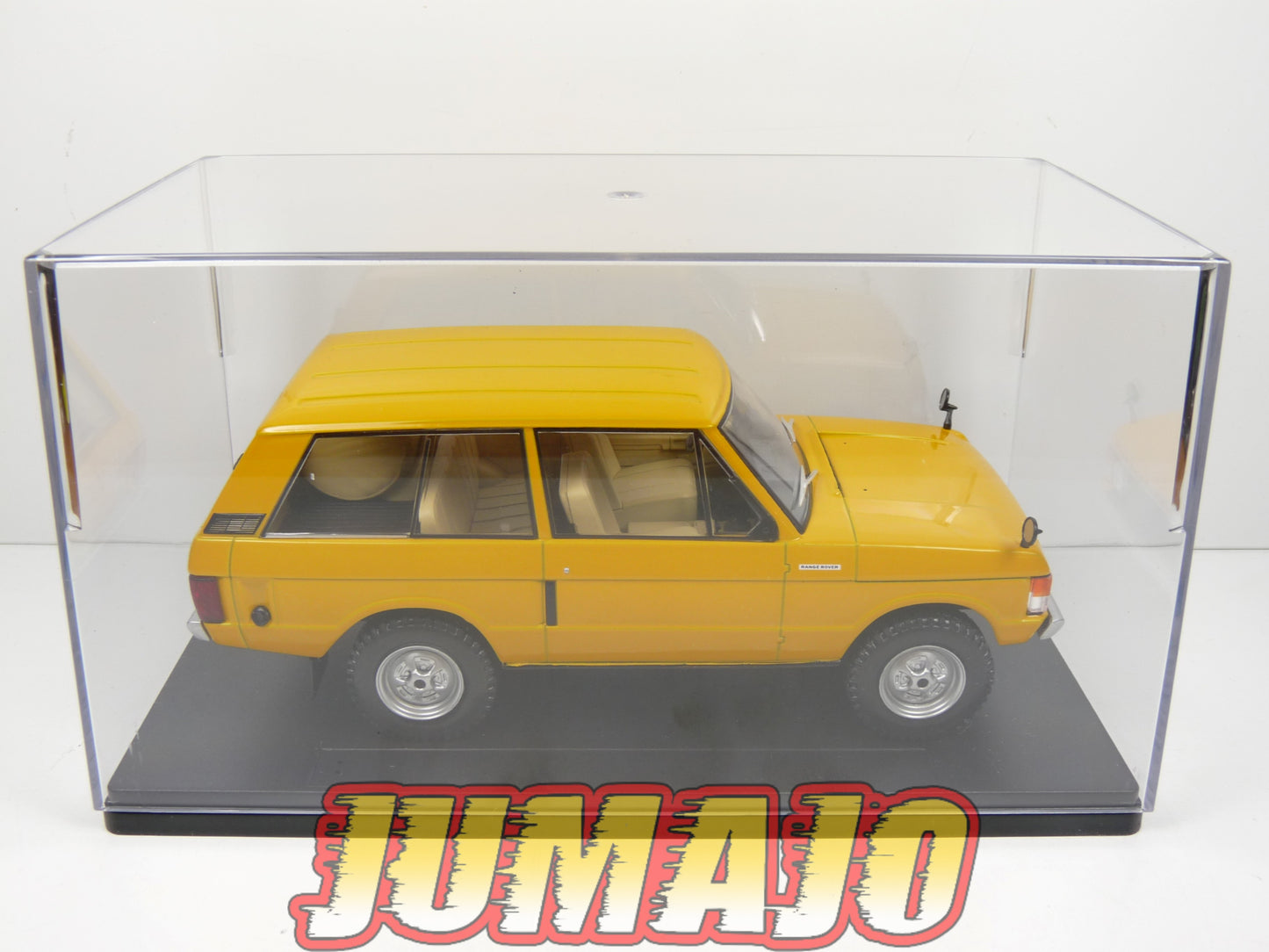 PTVQ32 Voiture 1/24 SALVAT Models : RANGE ROVER 1972