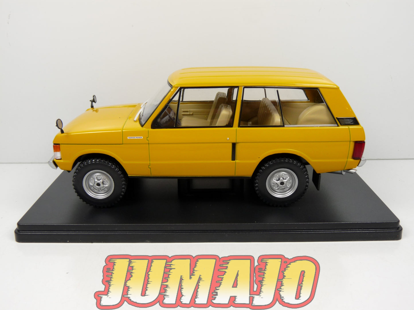 PTVQ32 Voiture 1/24 SALVAT Models : RANGE ROVER 1972