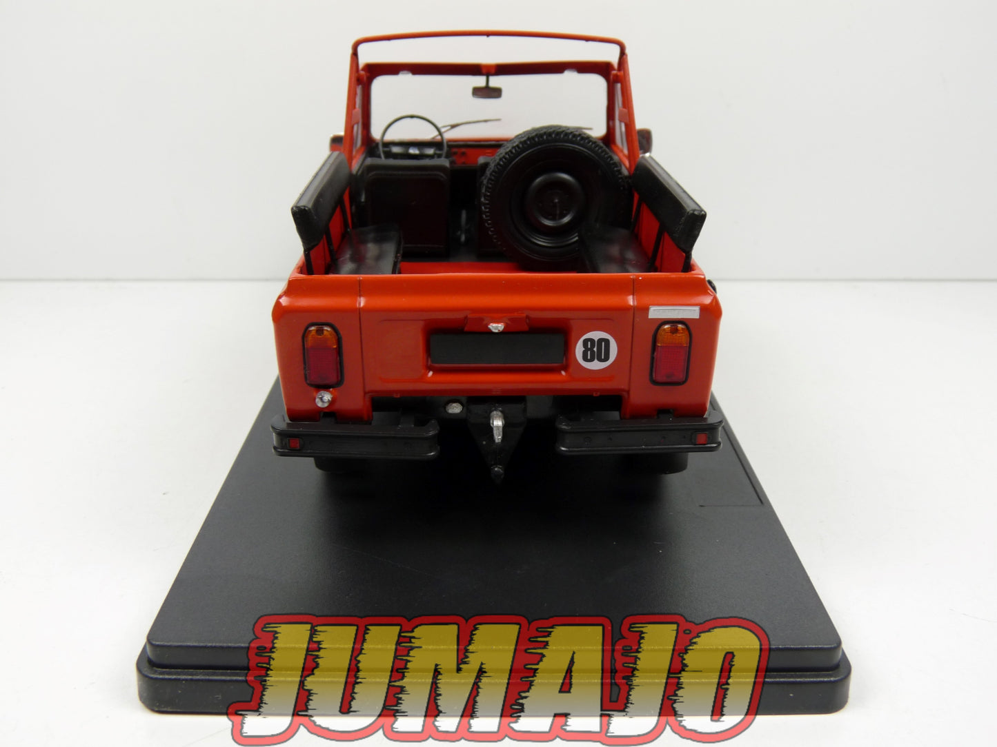PTVQ33 Voiture 1/24 SALVAT Models : Portaro 260D 1980