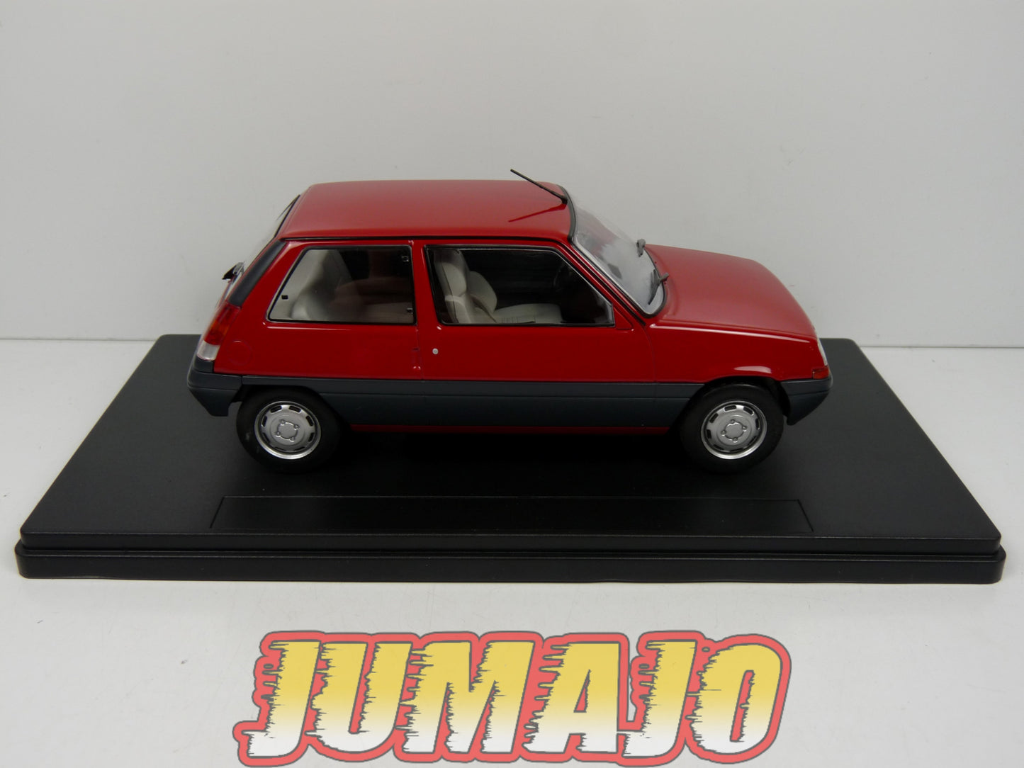 PTVQ35 Voiture 1/24 SALVAT Models : RENAULT 5 Super GTL 1985
