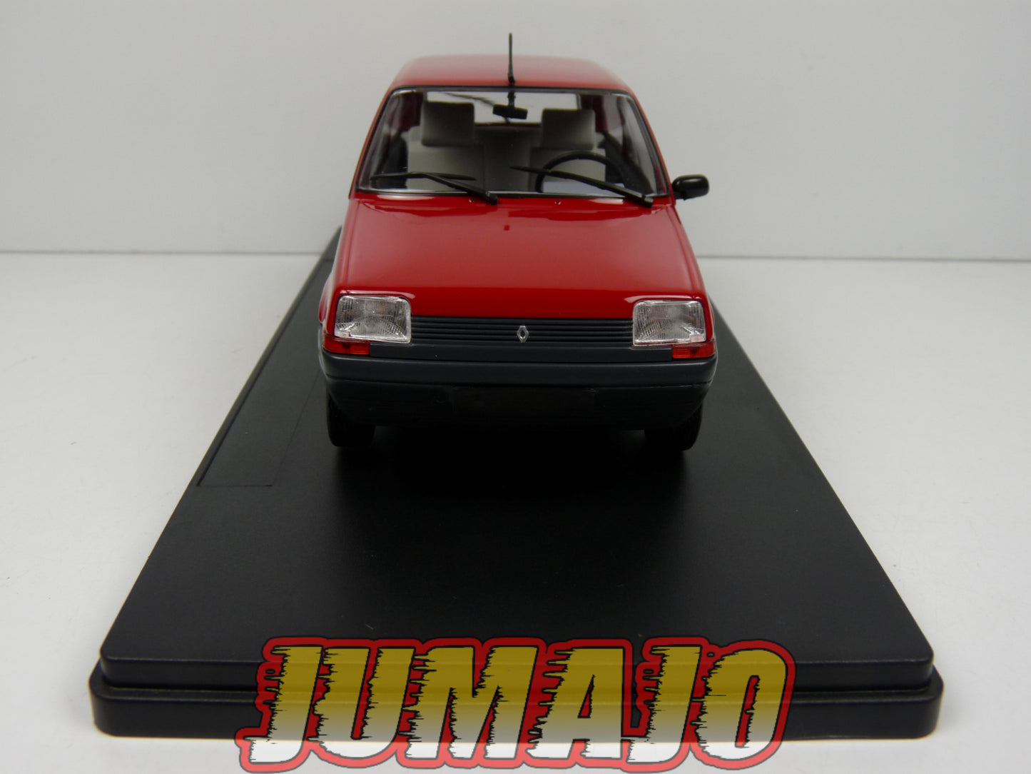 PTVQ35 Voiture 1/24 SALVAT Models : RENAULT 5 Super GTL 1985