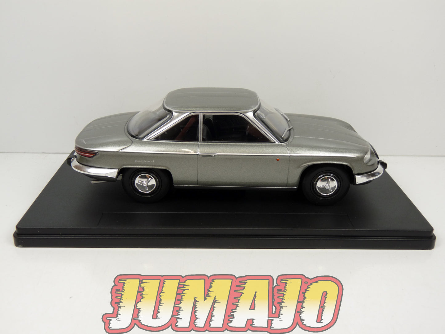 PTVQ38 Voiture 1/24 SALVAT Models : PANHARD 24 CT 1965