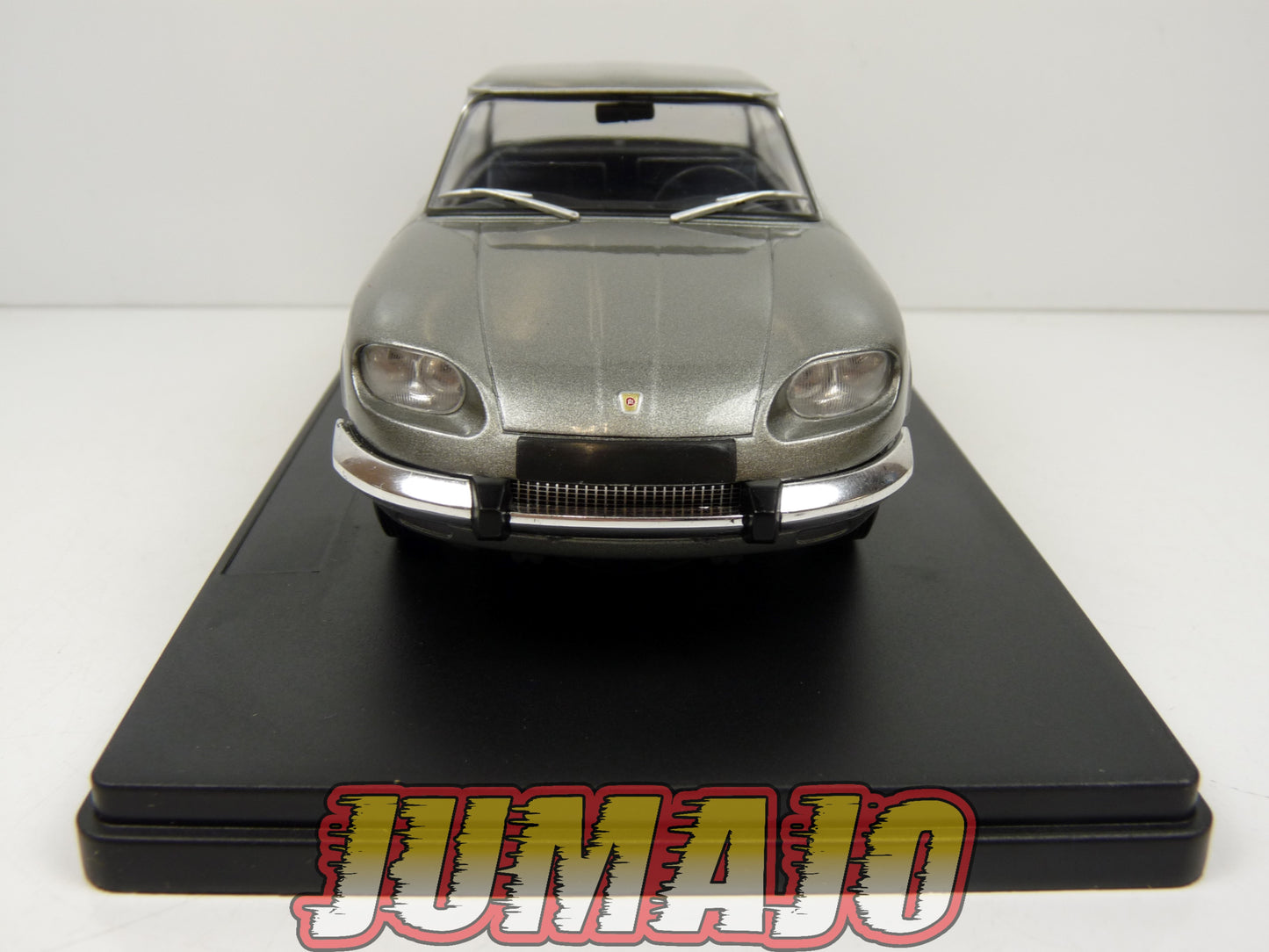 PTVQ38 Voiture 1/24 SALVAT Models : PANHARD 24 CT 1965