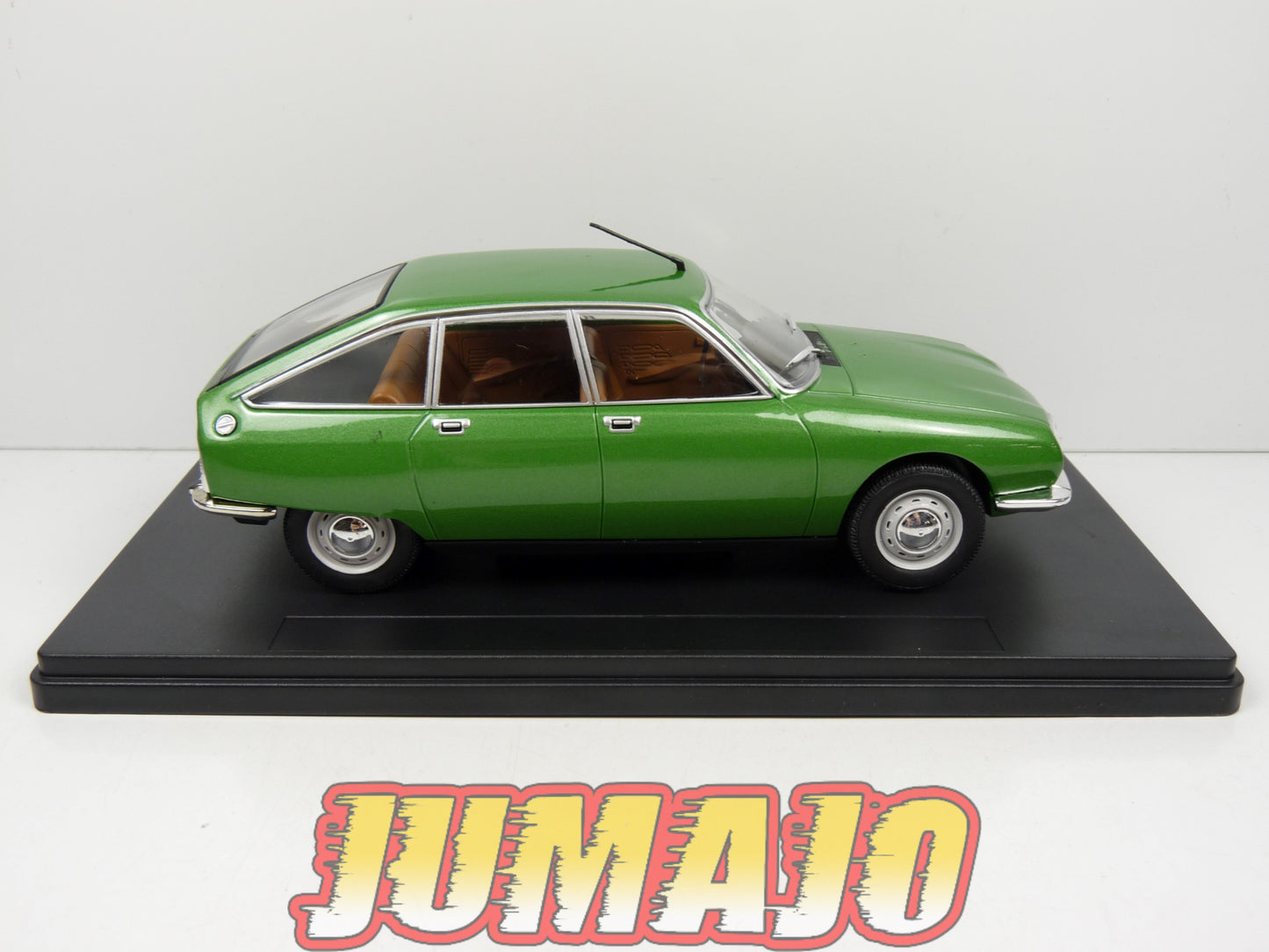 PTVQ42 Voiture 1/24 SALVAT Models : CITROEN GS