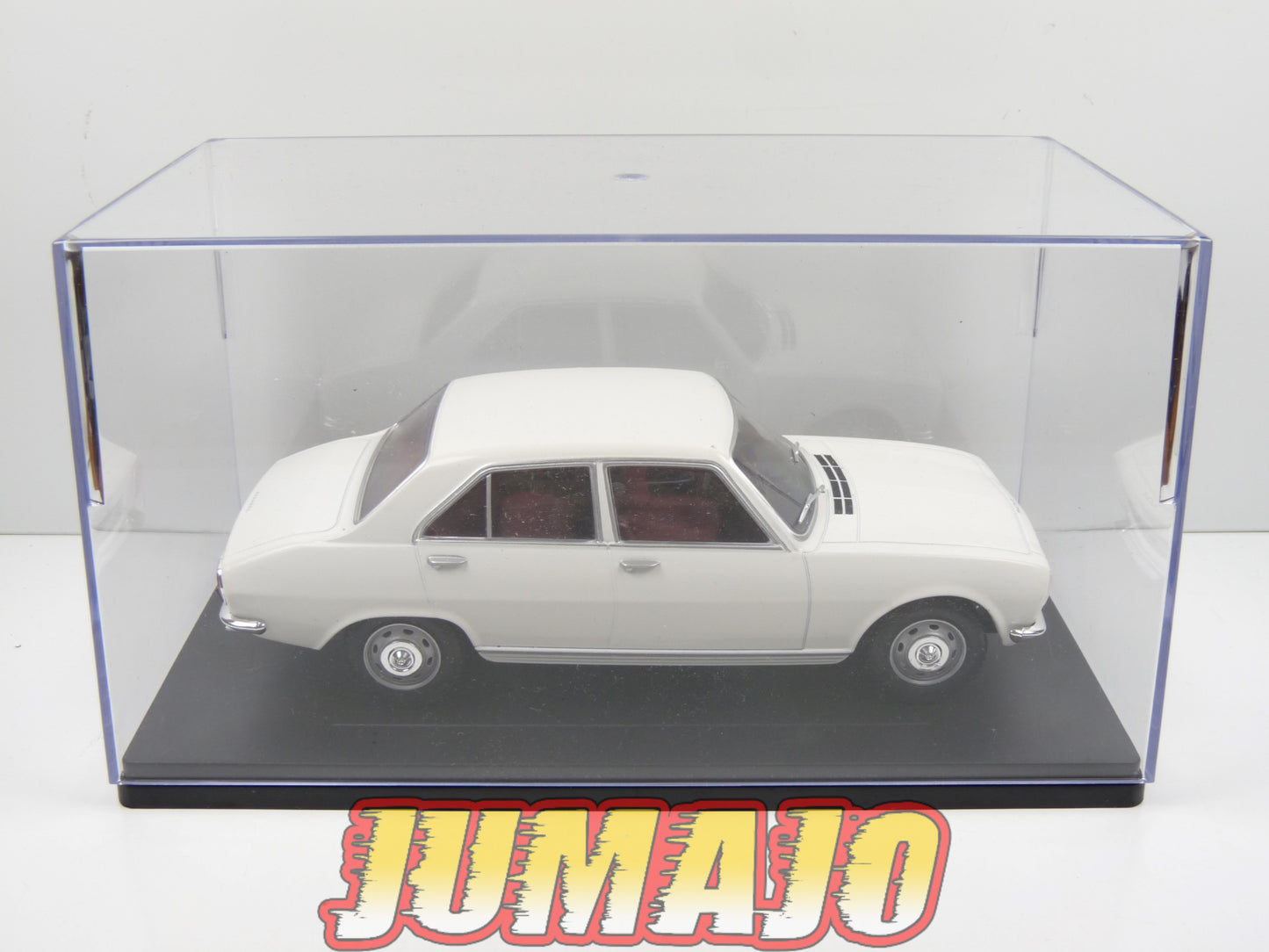 PTVQ44 Voiture 1/24 SALVAT Models : Peugeot 504 1969