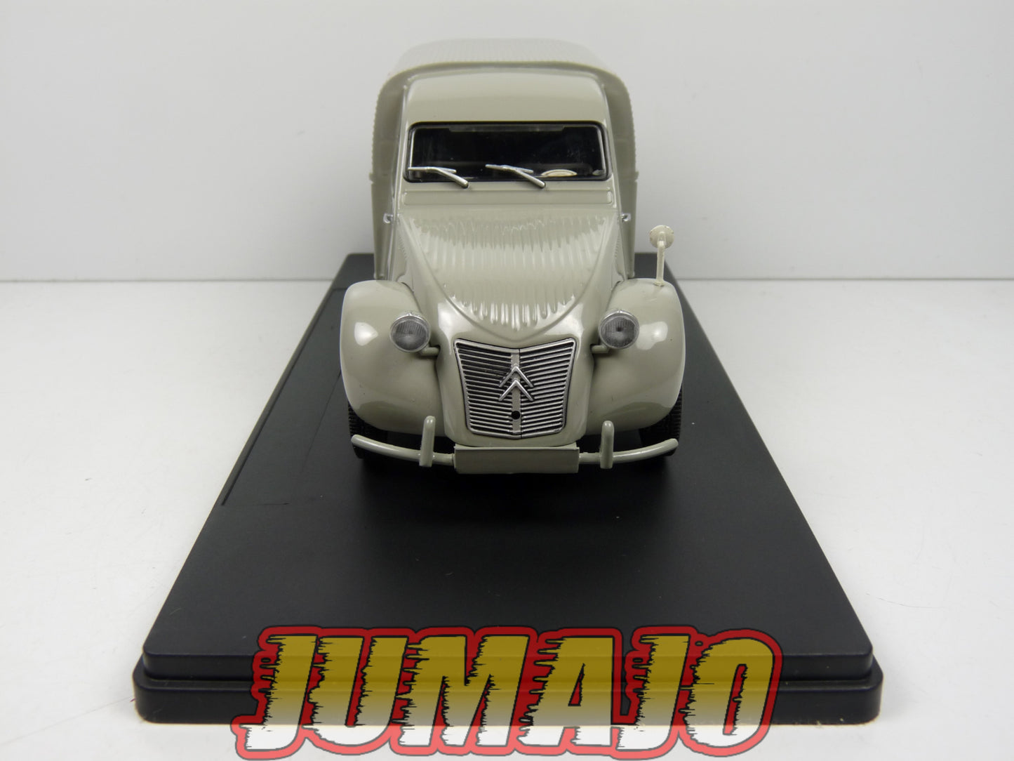 PTVQ54 Voiture 1/24 SALVAT Models : CITROEN 2CV Fourgonnette AZU 1958
