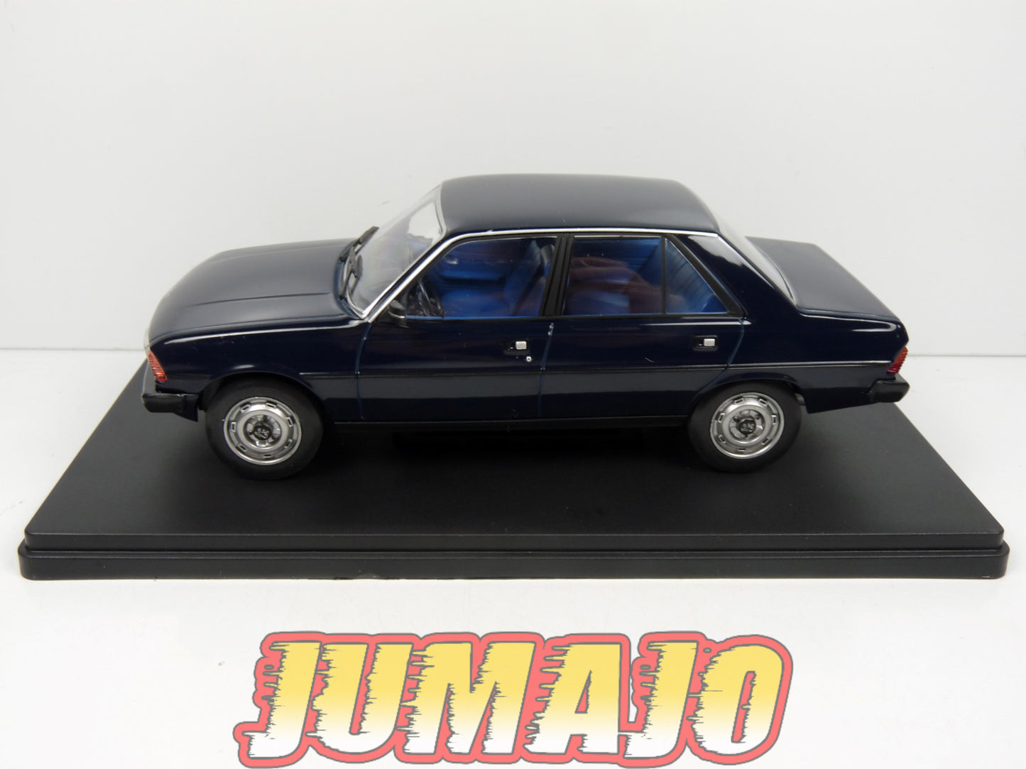 PTVQ58 Voiture 1/24 SALVAT Models : PEUGEOT 305 SR 1980