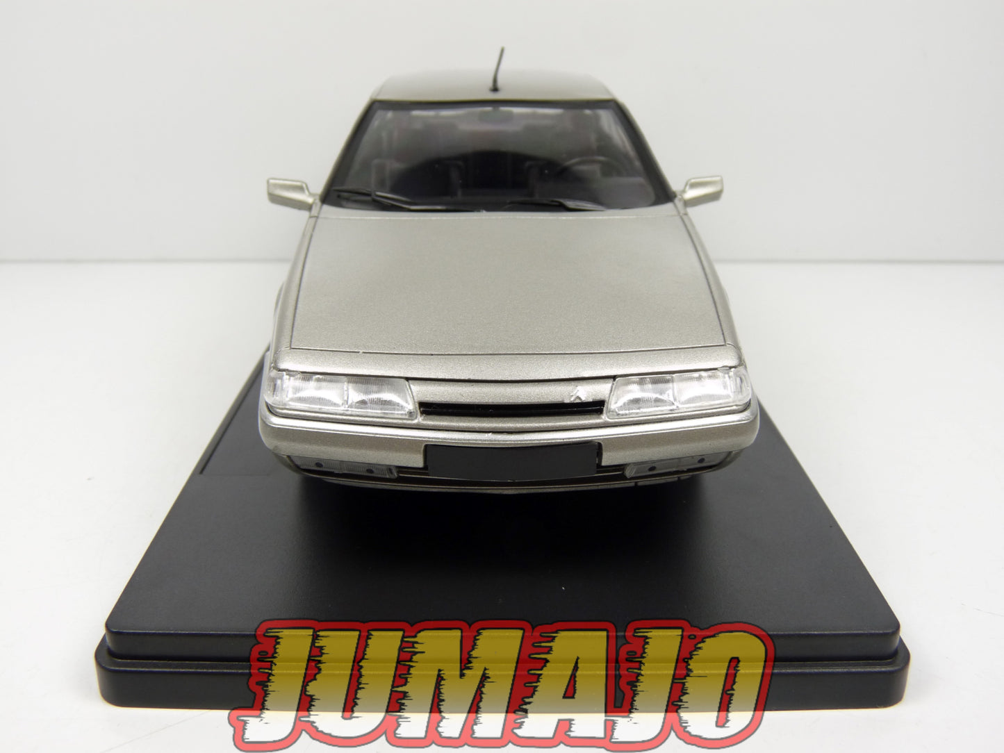 PTVQ59 Voiture 1/24 SALVAT Models : CITROEN XM 1993