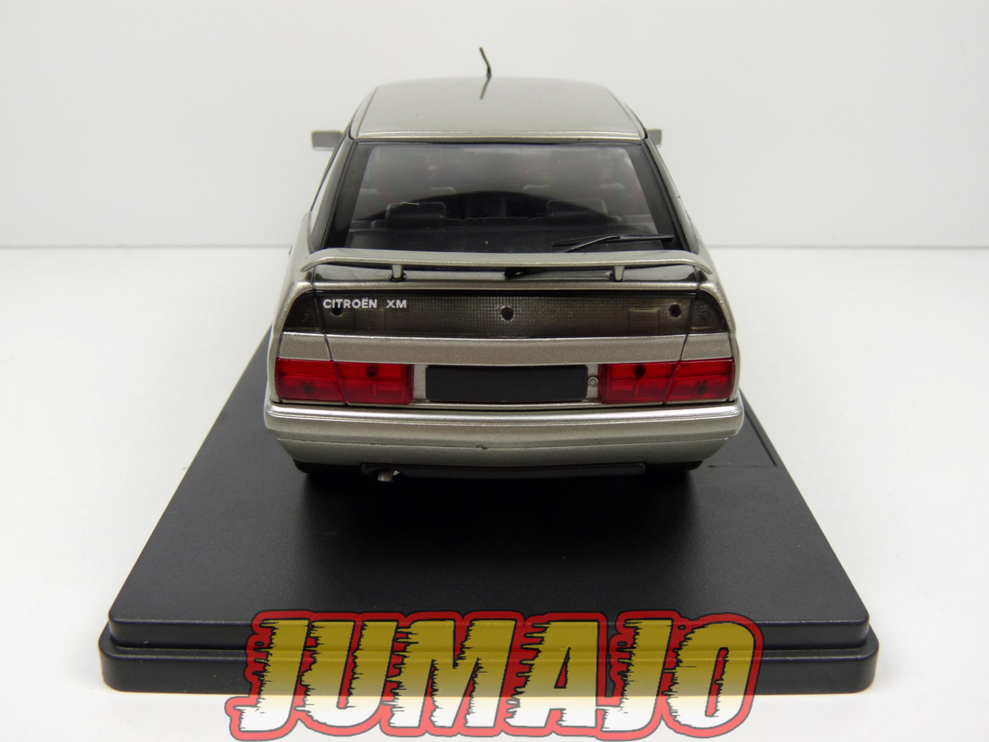PTVQ59 Voiture 1/24 SALVAT Models : CITROEN XM 1993