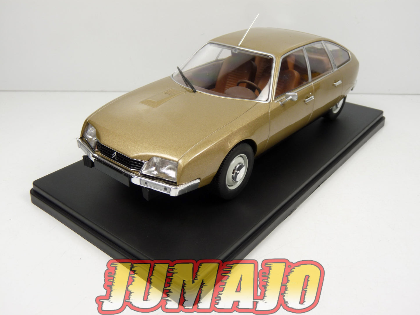 PTVQ60 Voiture 1/24 SALVAT Models : CITROEN CX 1975