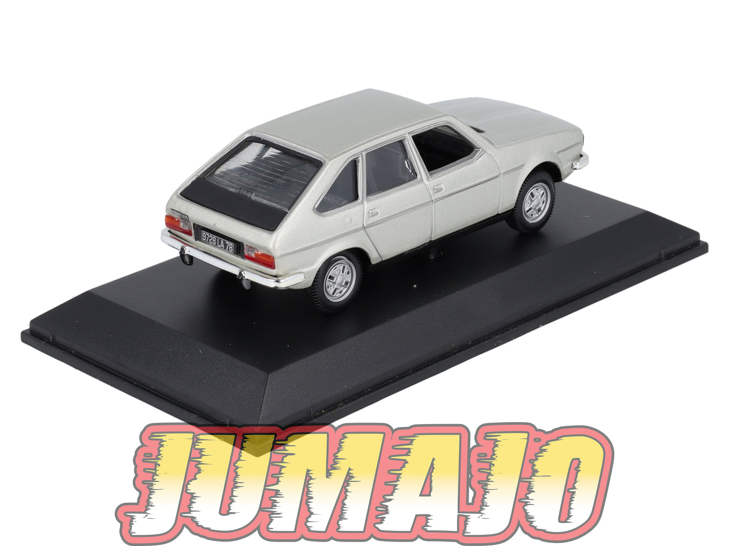 RE17 voiture 1/43 M6 NOREV : RENAULT 30 TS 1975