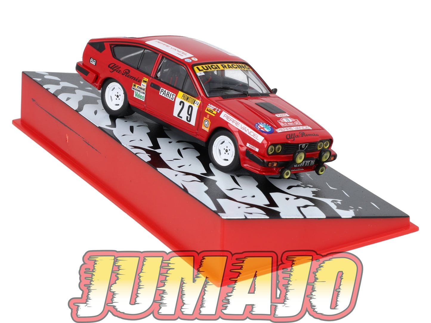 RMC29 Voiture 1/43 IXO Altaya Rallye Monte-carlo ALFA ROMEO GTV6 #29 Y.Loubet 1983
