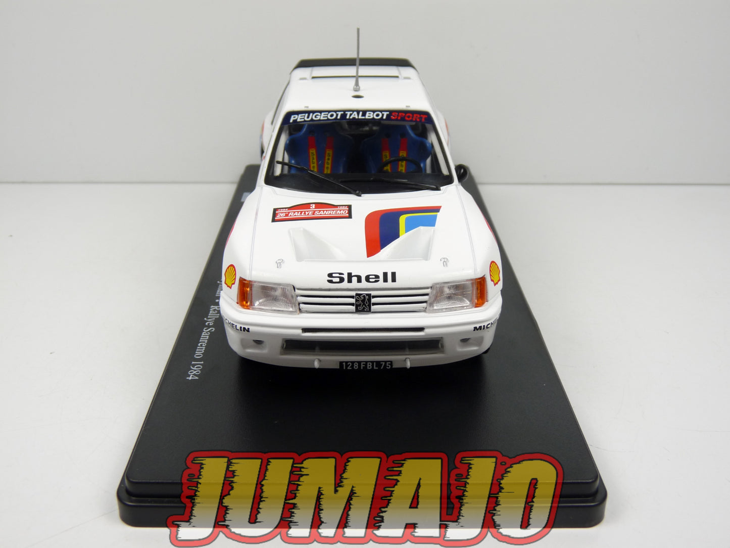 RVQ16 Voiture Rallye 1/24 SALVAT Models : Peugeot 205 T16 Vatanen 1984 #3