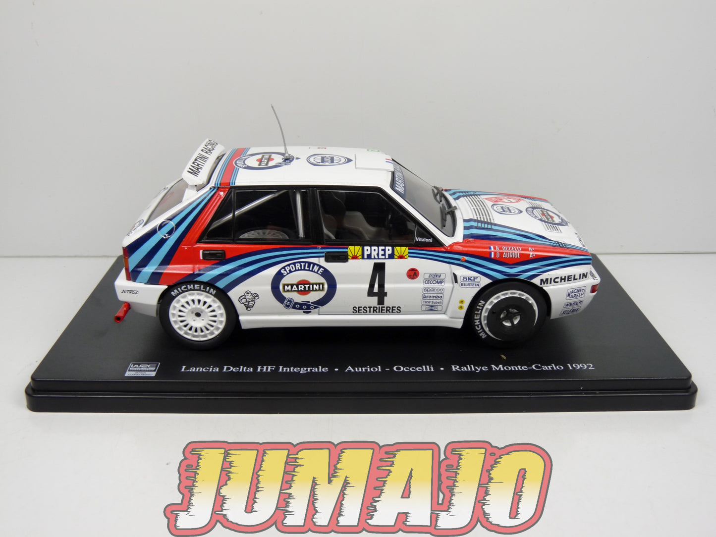 RVQ32 Voiture Rallye 1/24 SALVAT Models : LANCIA Delta HF Integrale 1992 #4 Auriol