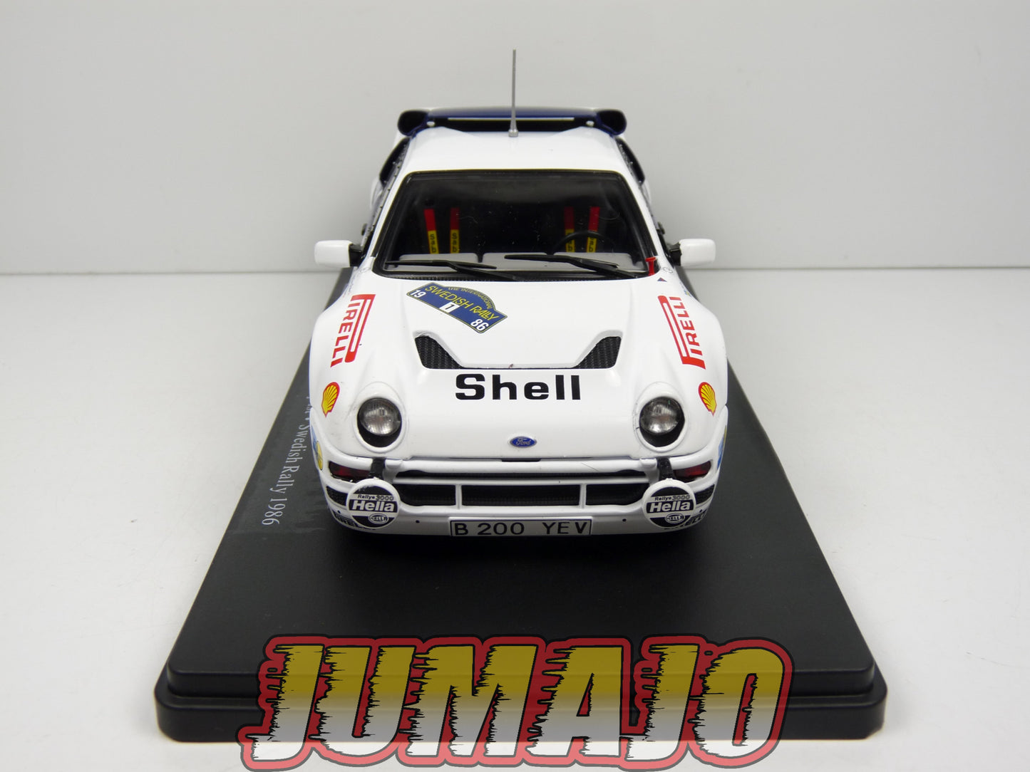 RVQ46 Voiture Rallye 1/24 SALVAT Models : FORD RS200 1986 #1 Berglund Blomqvist
