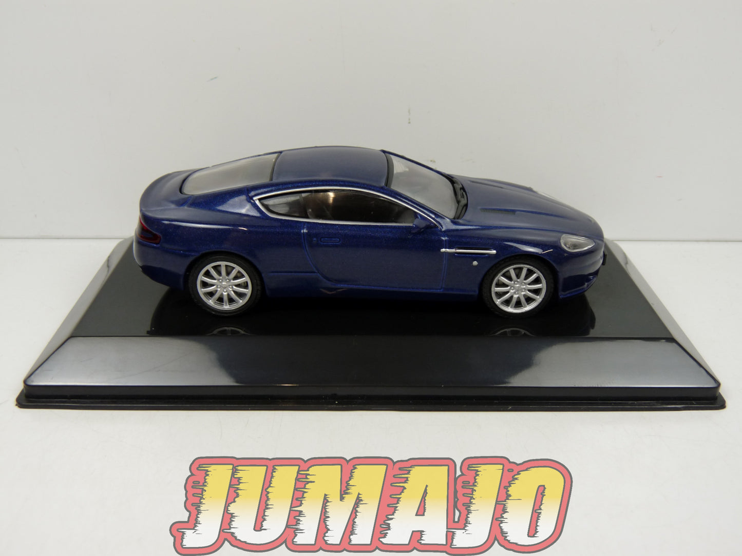 SC61 voiture 1/43 SALVAT Supercars : ASTON MARTIN DB9 2004