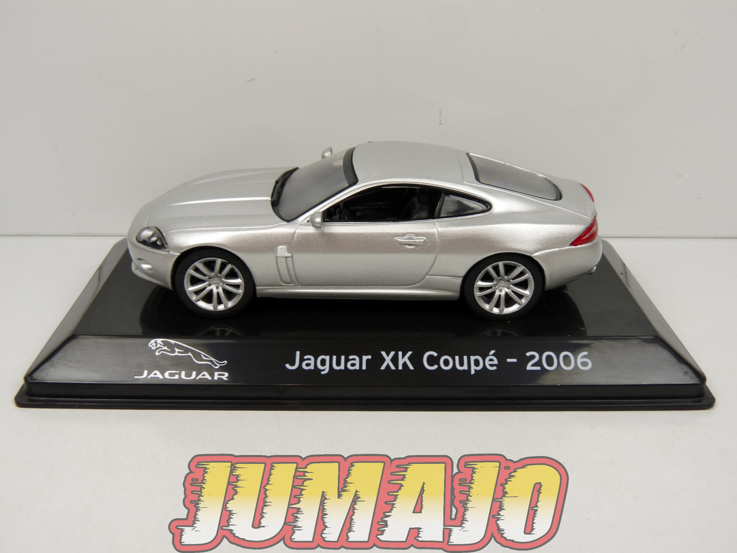 SC64 voiture 1/43 SALVAT Supercars : Jaguar XK Coupé 2006