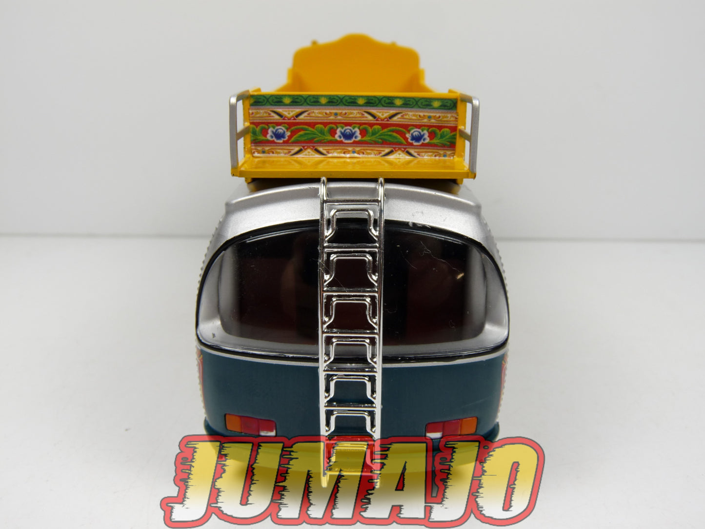 SUB26 Bus 1/43 IXO Hachette BEDFORD Rocket type TJ 1980 Pakistan