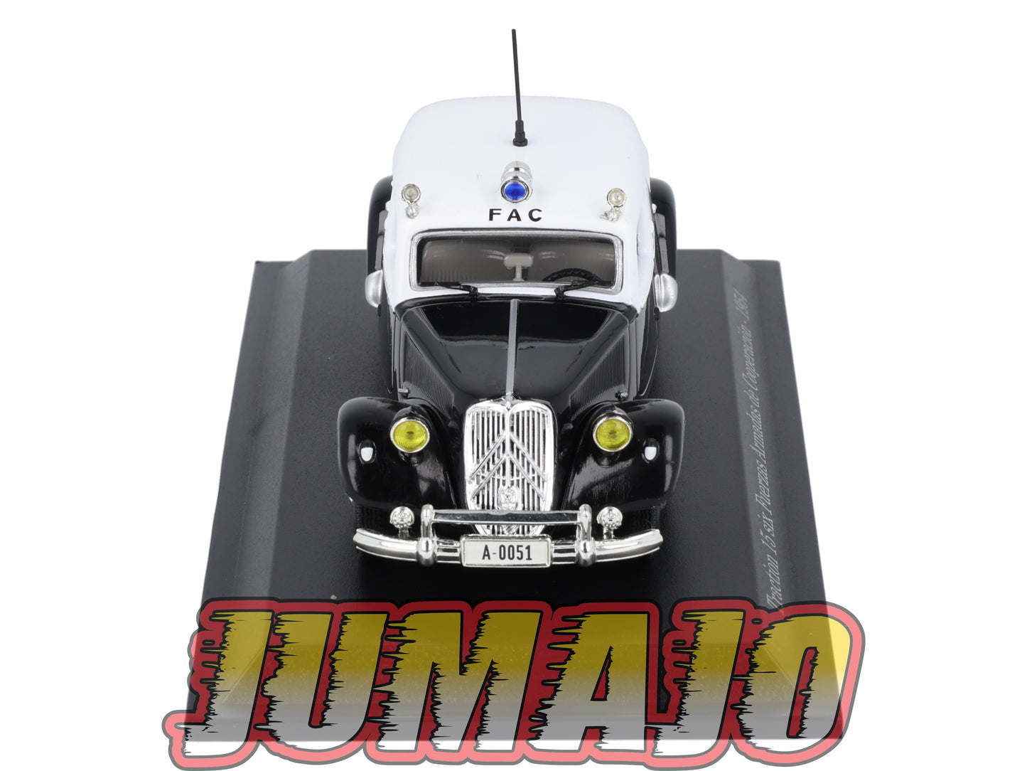 TRA51 Voiture 1/43 Atlas NOREV Traction 15 Six Fuerzas Armadas de Cooperacion 1954
