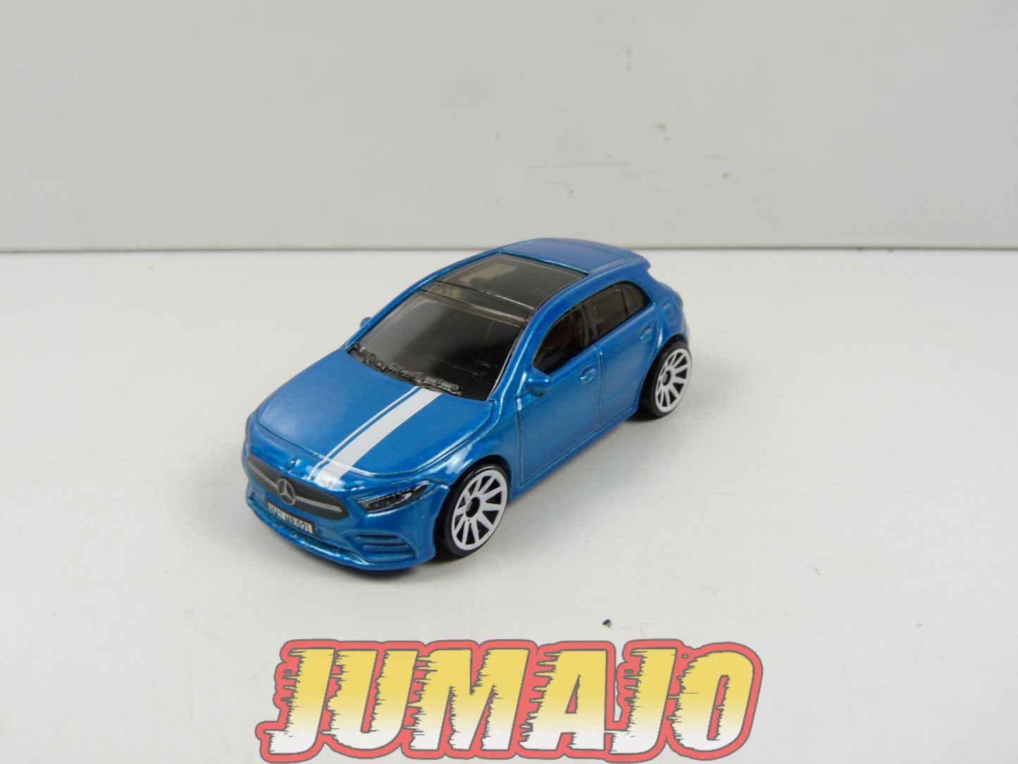 TRI74 : 5 X 3 inches 1/64 HOT WEELS Allemande : Mercedes-Benz, Audi RS & Porsche 911