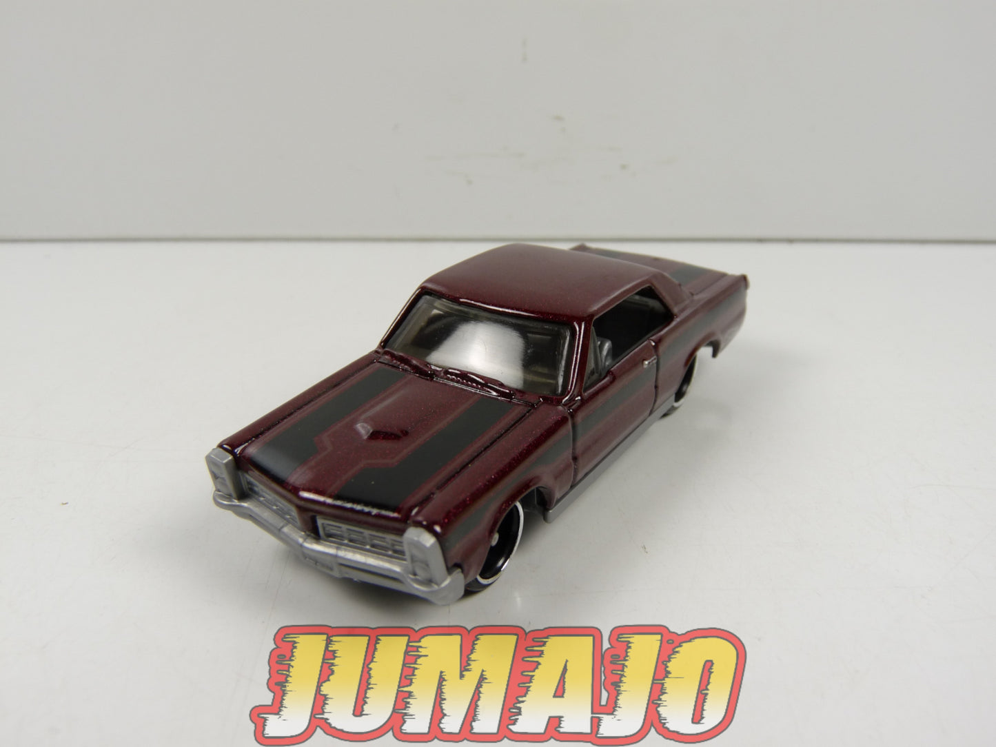 TRI75 : 5 X 3 inches 1/64 HOT WEELS américaine : Chevrolet Chevelle