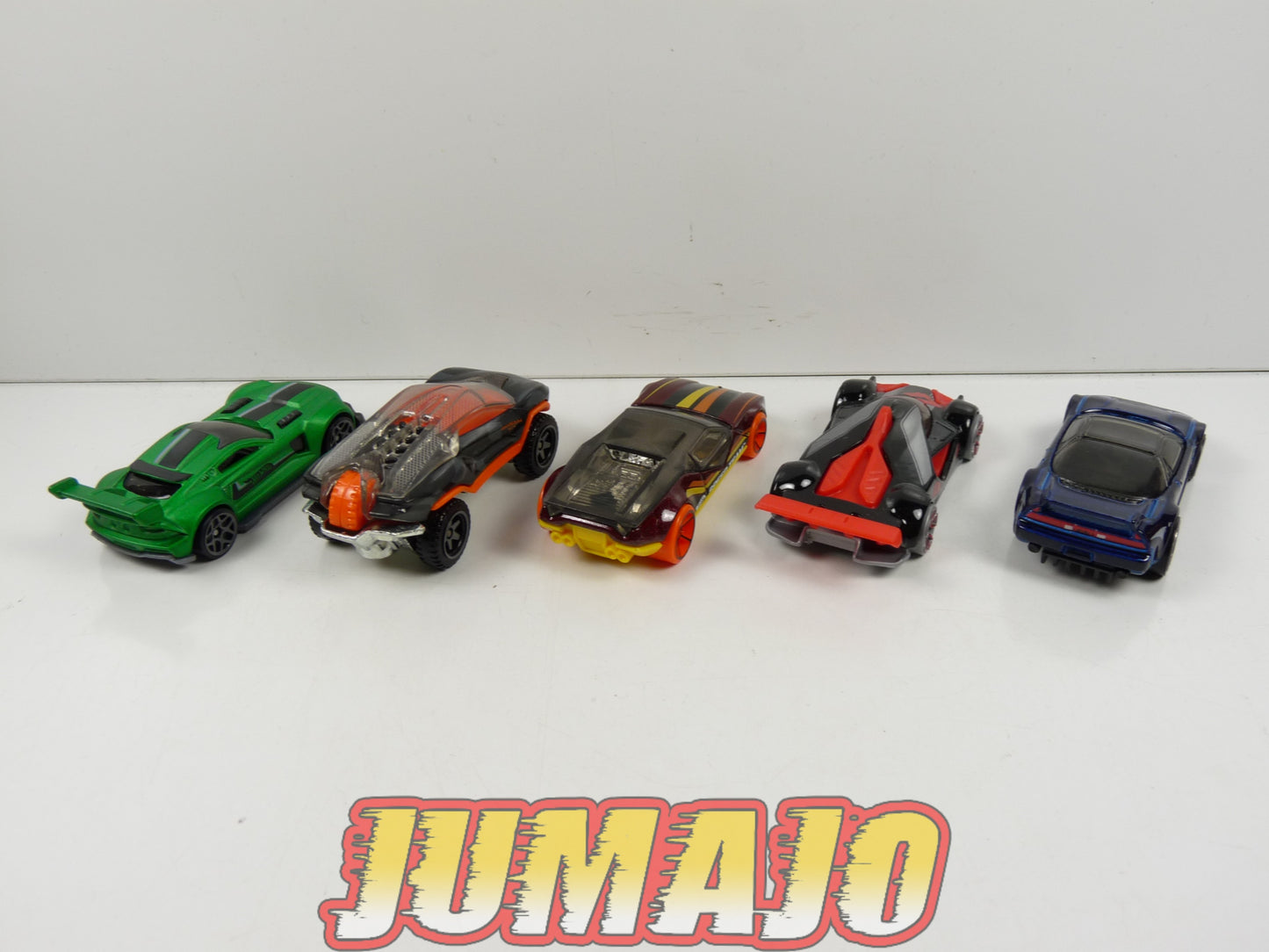 TRI76 : 5 X 3 inches 1/64 HOT WEELS Enfants : Geoterra, Mach speeder & Track ripper