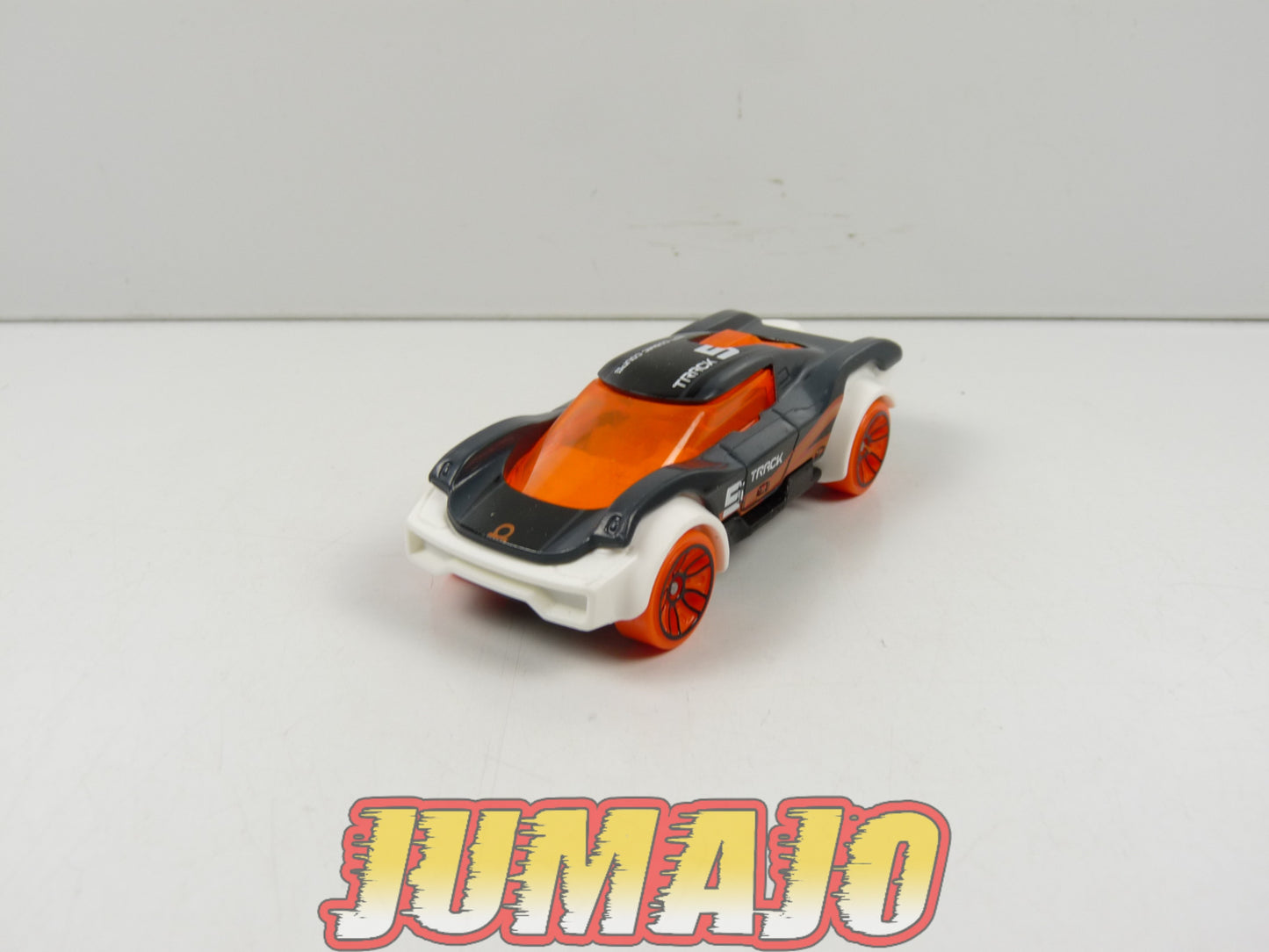 TRI77 : 6 X 3 inches 1/64 HOT WEELS Enfants : Cosmic coupe, Crescendo & Carbonic