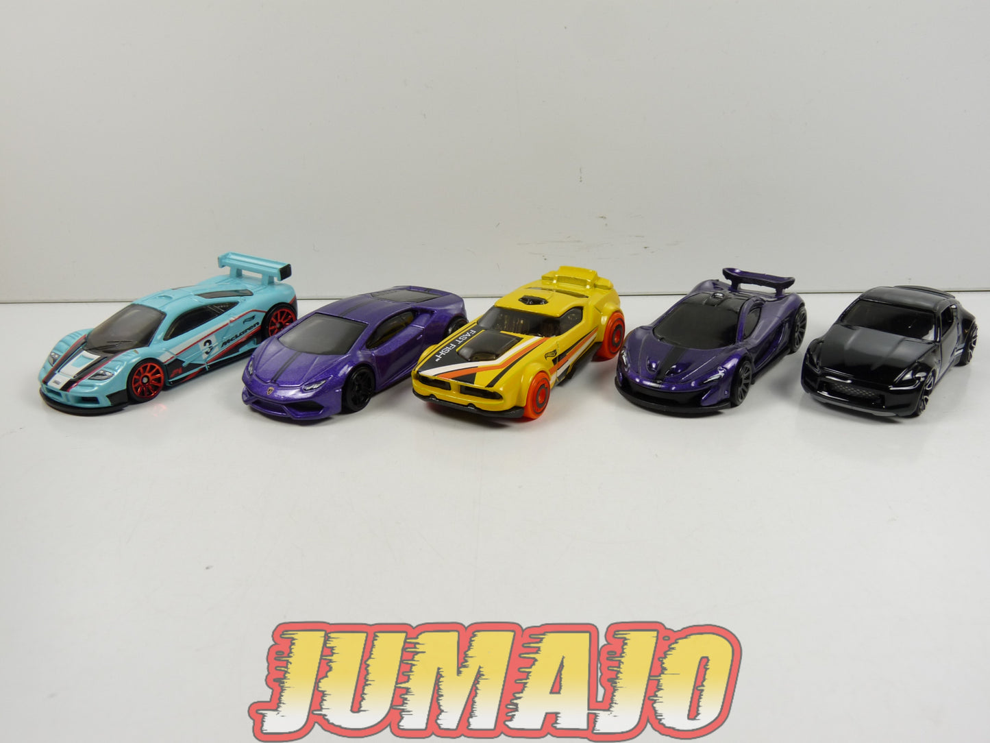 TRI80 : 5 X 3 inches 1/64 HOT WEELS Supercars : Nissan, Lamborghini & McLaren