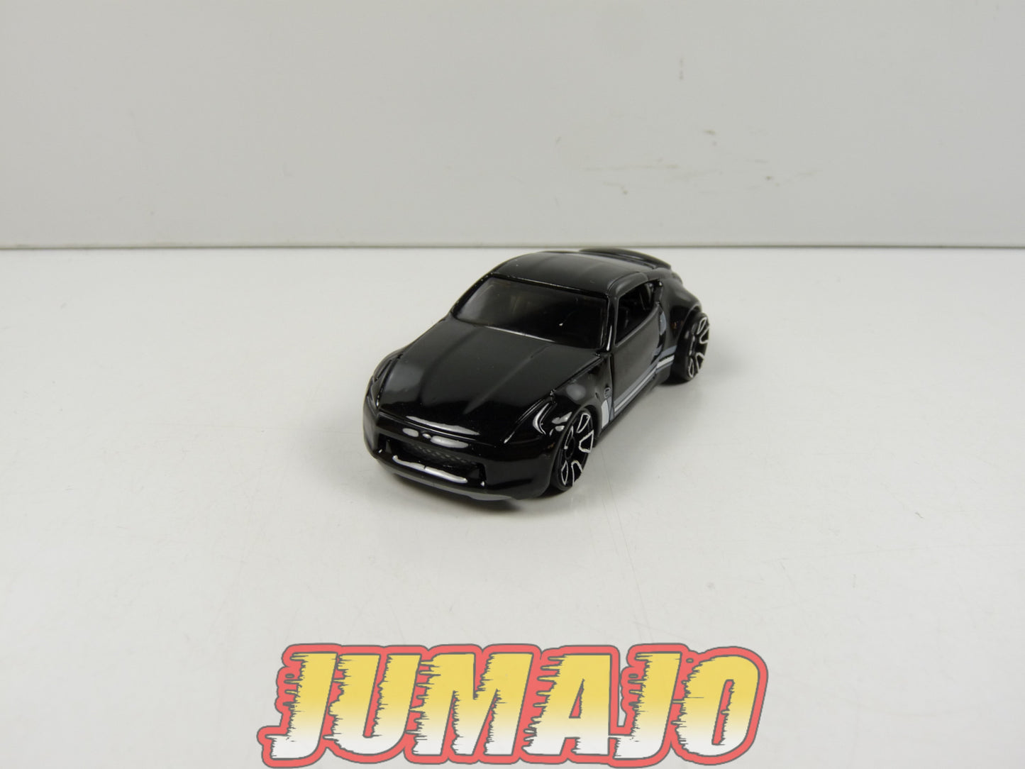 TRI80 : 5 X 3 inches 1/64 HOT WEELS Supercars : Nissan, Lamborghini & McLaren