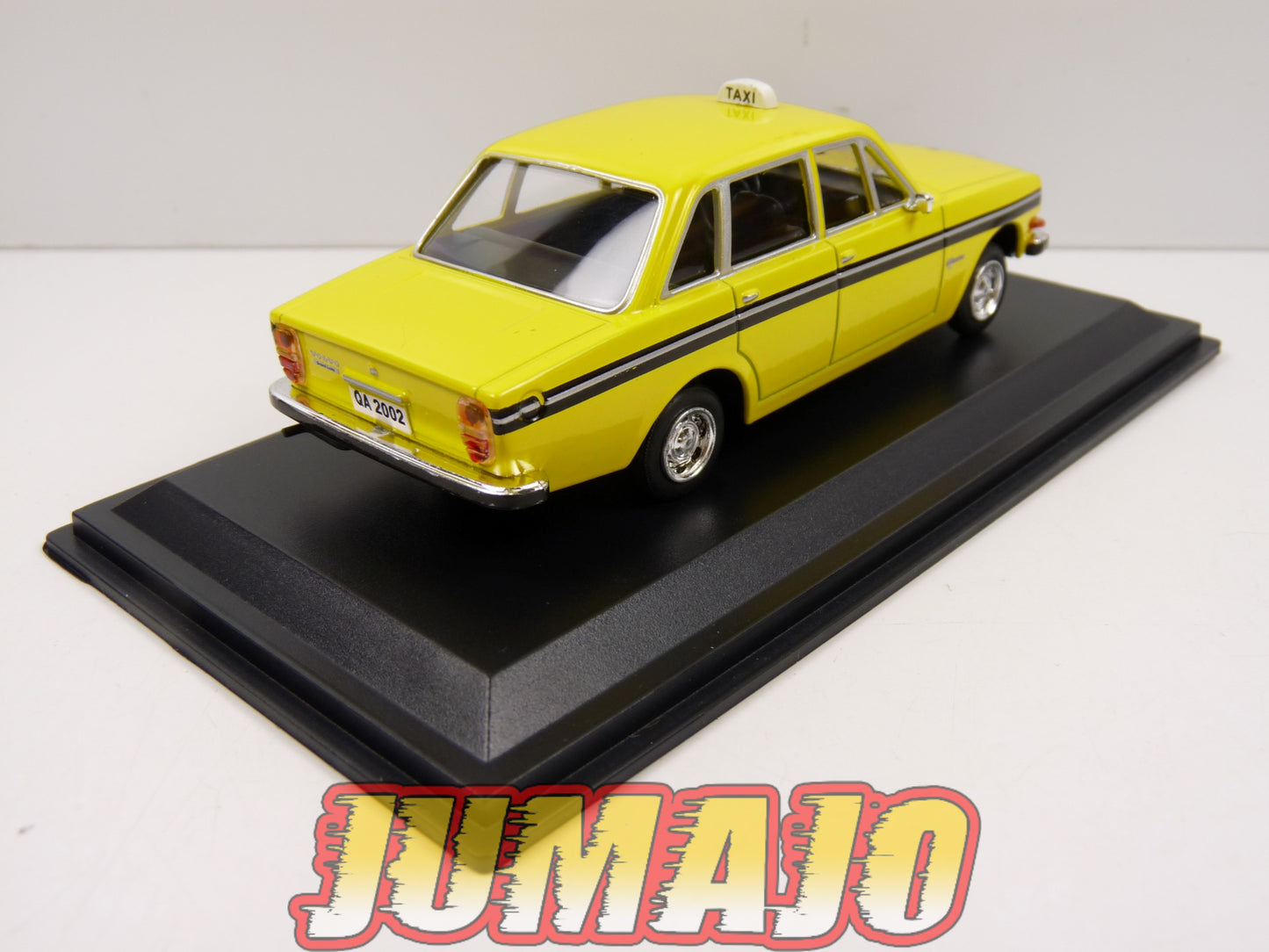 TX25 Voiture 1/43 LEO model TAXIS DU MONDE : VOLVO 144 - Stockholm 1970 (Suède)